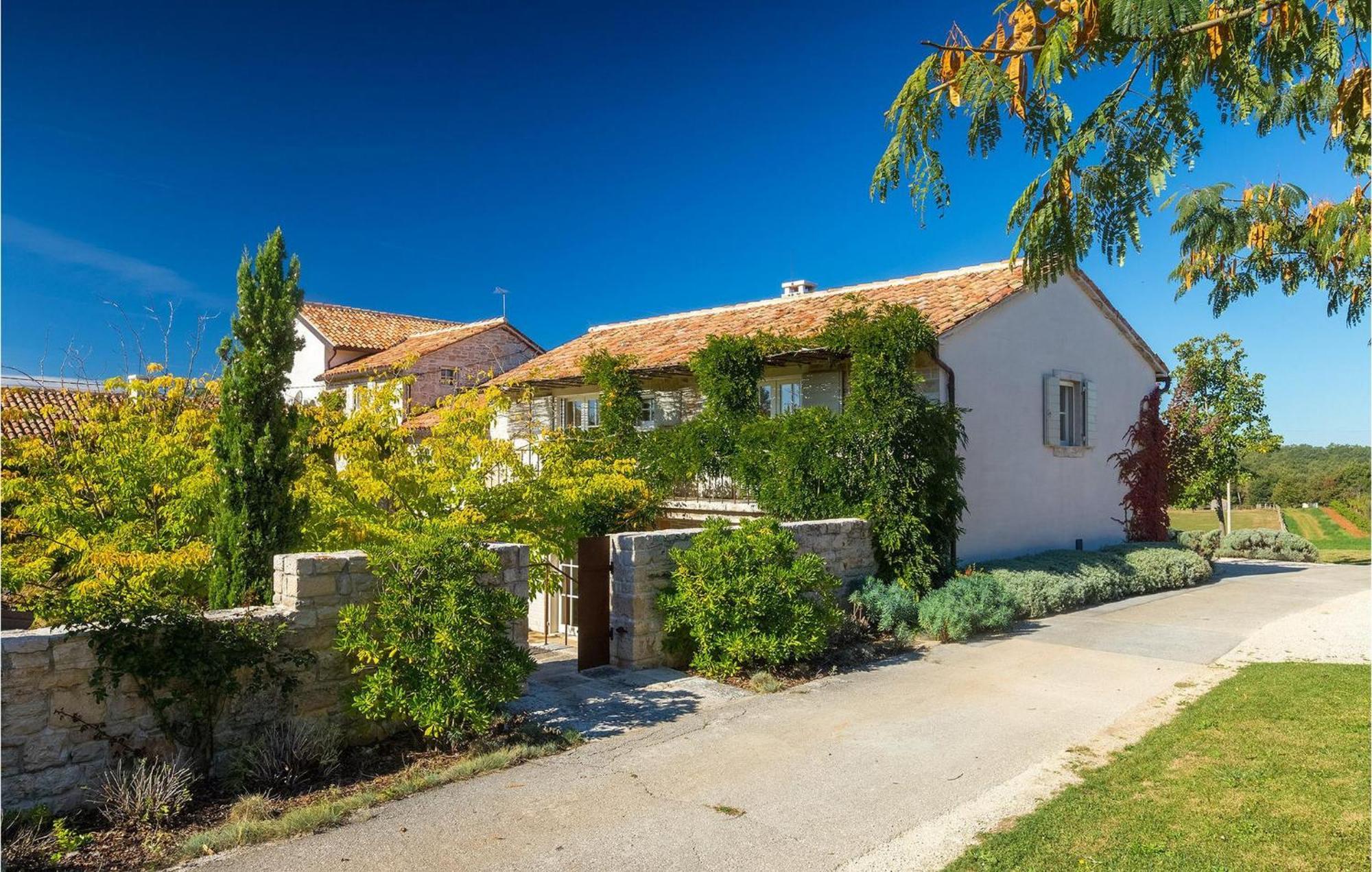 Villa Cipresso Porec Exterior photo