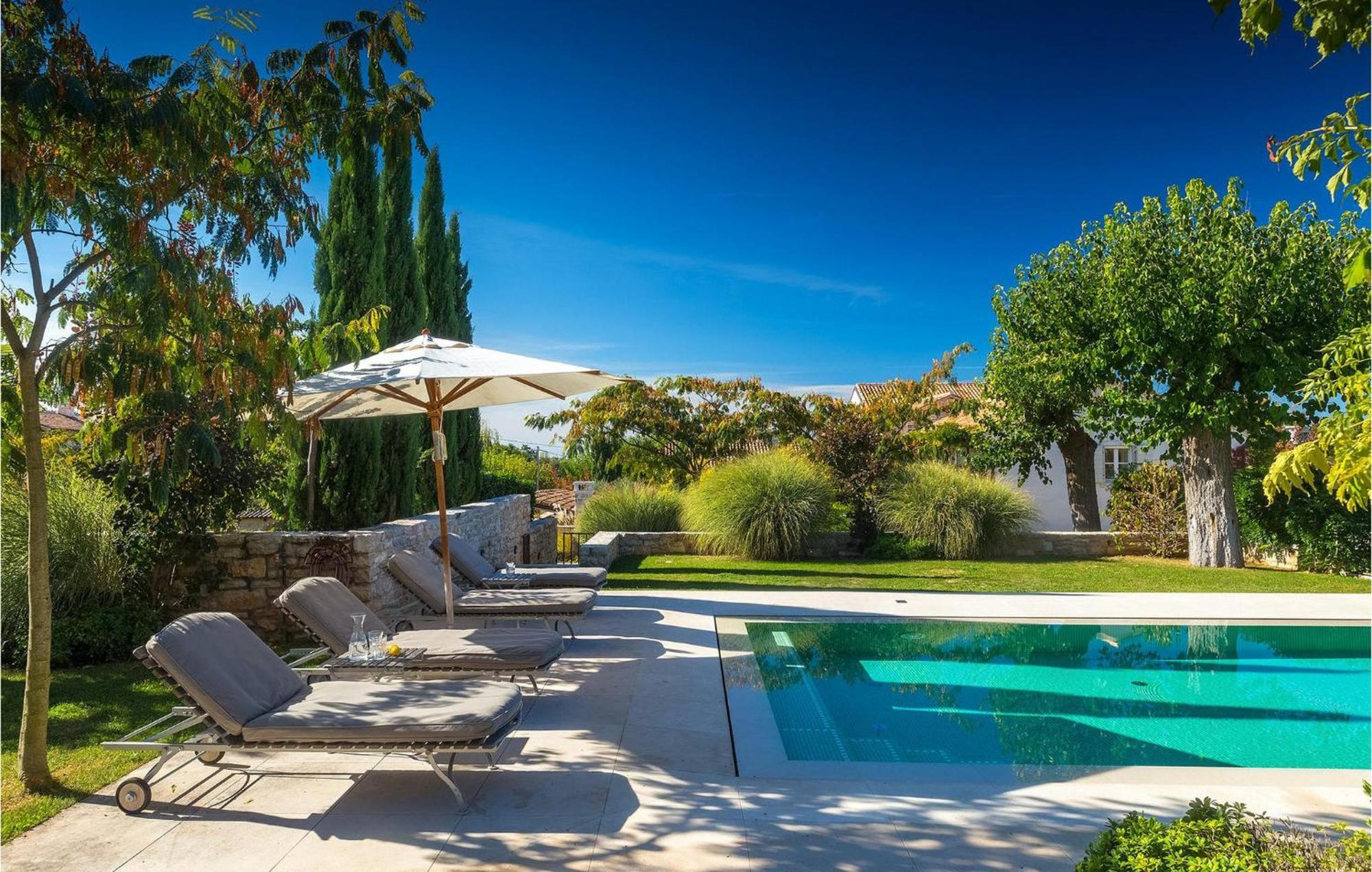 Villa Cipresso Porec Exterior photo